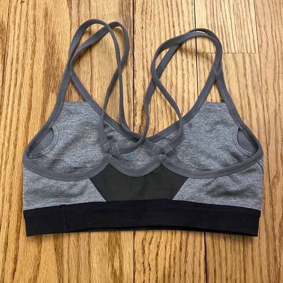 NIKE Dri-fit sports bra - Picture 2 of 4
